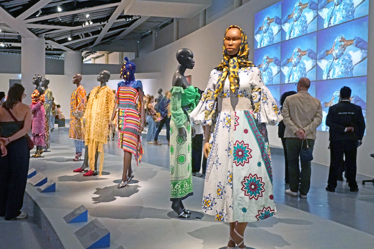 Global Fashion Opens New Doors for Emerging Designers in 2026