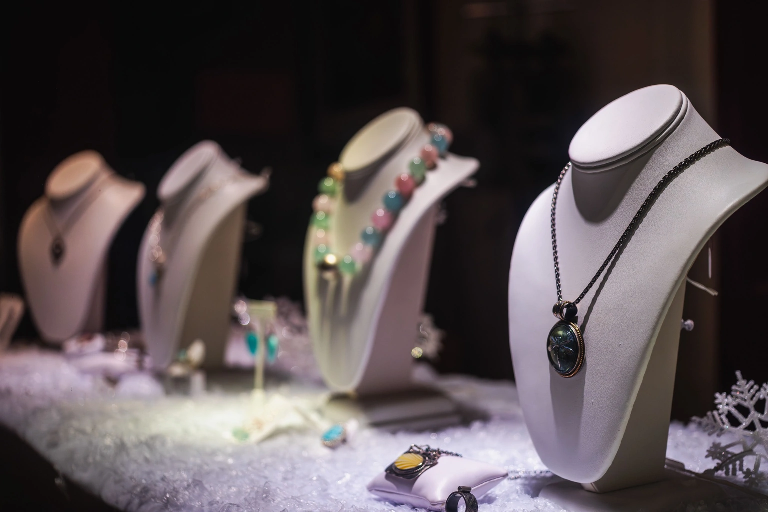 Hamptons Jewelry Show Returns to Southampton Fairgrounds July 23 to 26